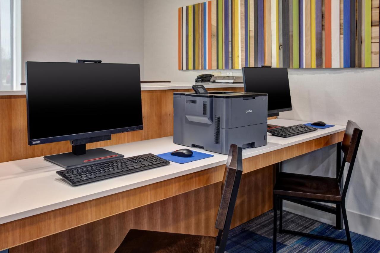 Express And By Ihg Hotel