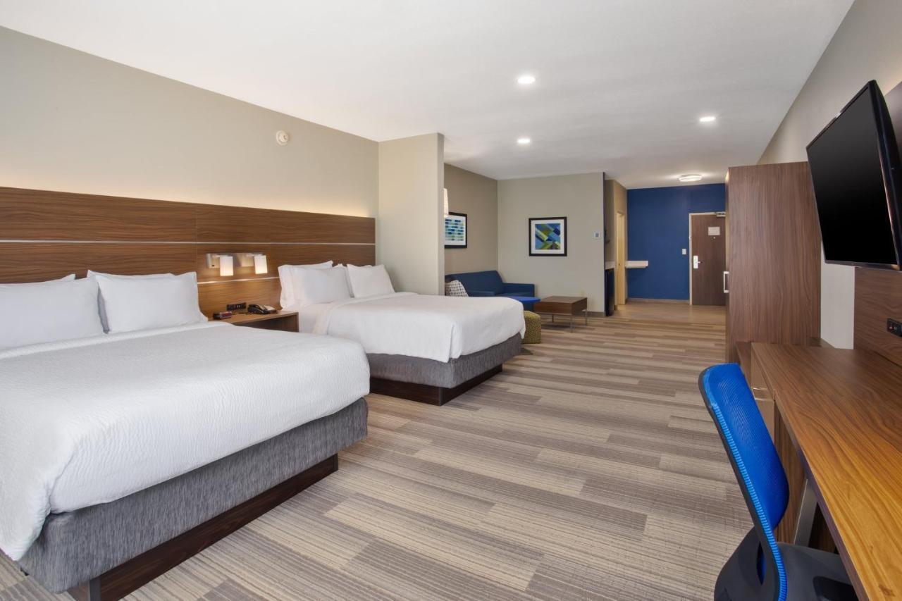 Express And By Ihg Hotel 3*