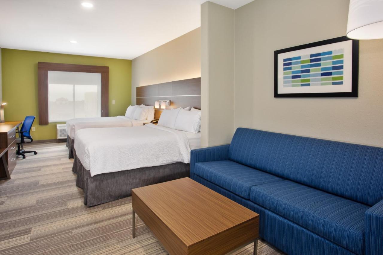 Express And By Ihg Hotel